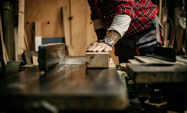 <span id="hs_cos_wrapper_name" class="hs_cos_wrapper hs_cos_wrapper_meta_field hs_cos_wrapper_type_text" style="" data-hs-cos-general-type="meta_field" data-hs-cos-type="text" >Voiko yrityslainaa hakea laskusaatavien avulla?</span>